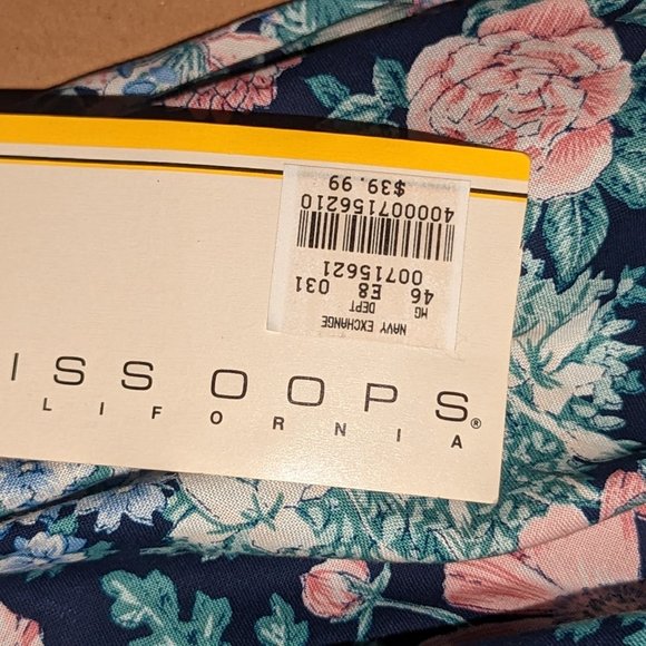 Miss oops California Dress - Picture 5 of 7